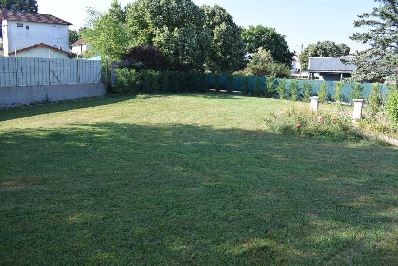 Le Clos des Lilas Paray-le-Monial Exterior foto